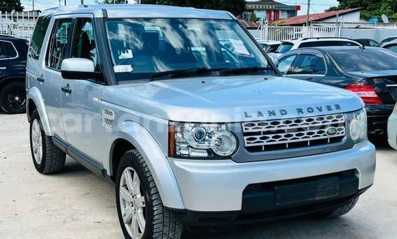 Buy New Land Rover Discovery Silver Car in Dar es Salaam in Dar es Salaam Buy New Land Rover Discovery Silver Car in Dar es Salaam in Dar es Salaam