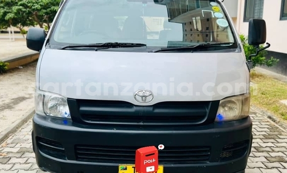 Nunua Ilio tumika Toyota Hiace Nyeupe Gari ndani ya Dar es Salaam nchini Dar es Salaam Nunua Ilio tumika Toyota Hiace Nyeupe Gari ndani ya Dar es Salaam nchini Dar es Salaam