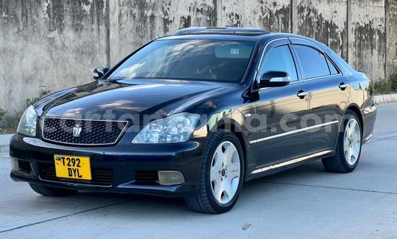 Buy Used Toyota Crown Black Car in Dar es Salaam in Dar es Salaam Buy Used Toyota Crown Black Car in Dar es Salaam in Dar es Salaam