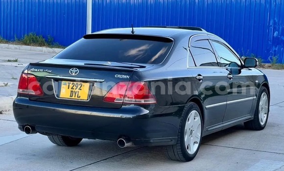 Buy Used Toyota Crown Black Car in Dar es Salaam in Dar es Salaam Buy Used Toyota Crown Black Car in Dar es Salaam in Dar es Salaam