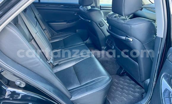 Buy Used Toyota Crown Black Car in Dar es Salaam in Dar es Salaam Buy Used Toyota Crown Black Car in Dar es Salaam in Dar es Salaam