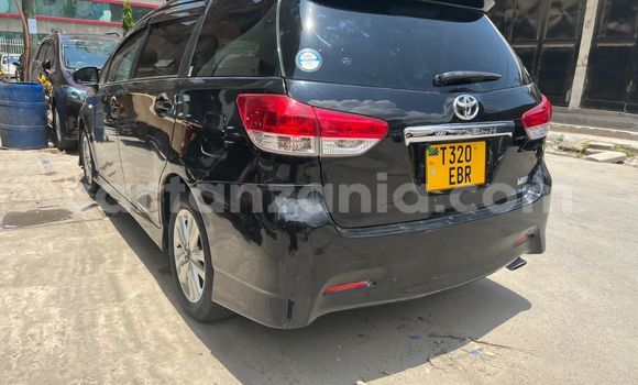 Nunua Ilio tumika Toyota Wish Nyeusi Gari ndani ya Dar es Salaam nchini Dar es Salaam
