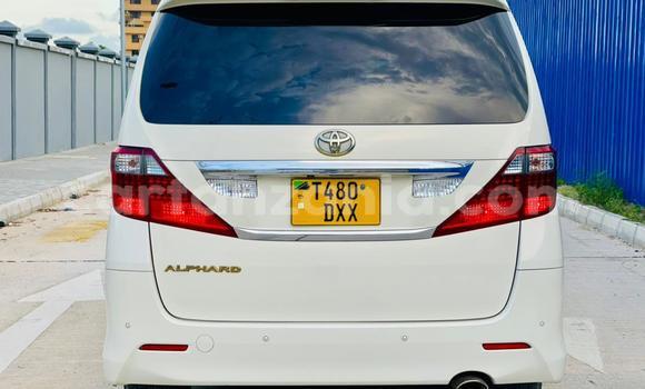 Nunua Ilio tumika Toyota Alphard Nyeupe Gari ndani ya Dar es Salaam nchini Dar es Salaam Nunua Ilio tumika Toyota Alphard Nyeupe Gari ndani ya Dar es Salaam nchini Dar es Salaam