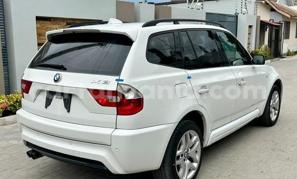 Nunua Imported BMW X3 Nyeupe Gari ndani ya Dar es Salaam nchini Dar es Salaam Nunua Imported BMW X3 Nyeupe Gari ndani ya Dar es Salaam nchini Dar es Salaam