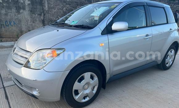 Buy Import Toyota IST Silver Car in Dar es Salaam in Dar es Salaam Buy Import Toyota IST Silver Car in Dar es Salaam in Dar es Salaam