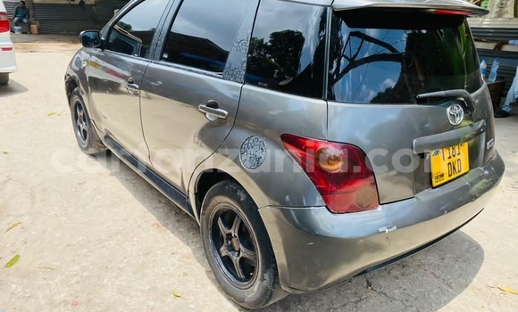Buy Used Toyota IST Other Car in Dar es Salaam in Dar es Salaam Buy Used Toyota IST Other Car in Dar es Salaam in Dar es Salaam