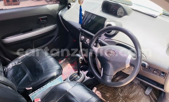 Buy Used Toyota IST Other Car in Dar es Salaam in Dar es Salaam Buy Used Toyota IST Other Car in Dar es Salaam in Dar es Salaam