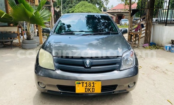 Buy Used Toyota IST Other Car in Dar es Salaam in Dar es Salaam Buy Used Toyota IST Other Car in Dar es Salaam in Dar es Salaam