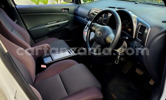 Buy Used Toyota Wish White Car in Dar es Salaam in Dar es Salaam Buy Used Toyota Wish White Car in Dar es Salaam in Dar es Salaam