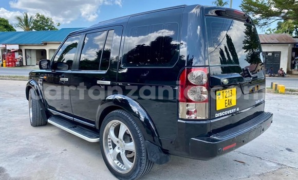 Buy Used Land Rover Discovery Black Car in Dar es Salaam in Dar es Salaam Buy Used Land Rover Discovery Black Car in Dar es Salaam in Dar es Salaam