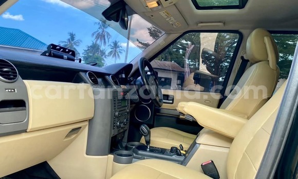 Buy Used Land Rover Discovery Black Car in Dar es Salaam in Dar es Salaam Buy Used Land Rover Discovery Black Car in Dar es Salaam in Dar es Salaam