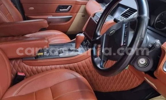 Nunua Ilio tumika Land Rover Range Rover Sport Nyeusi Gari ndani ya Dar es Salaam nchini Dar es Salaam Nunua Ilio tumika Land Rover Range Rover Sport Nyeusi Gari ndani ya Dar es Salaam nchini Dar es Salaam