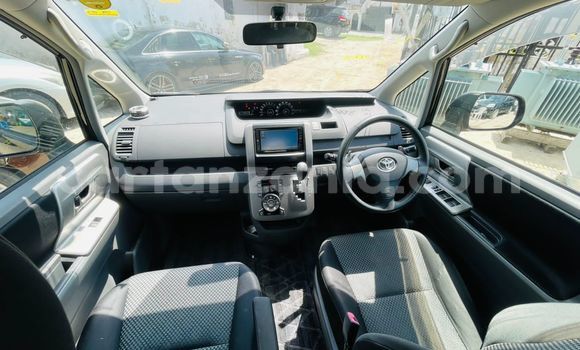 Buy New Toyota Noah Black Car in Dar es Salaam in Dar es Salaam Buy New Toyota Noah Black Car in Dar es Salaam in Dar es Salaam