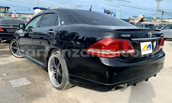 Buy Import Toyota Crown Black Car in Dar es Salaam in Dar es Salaam Buy Import Toyota Crown Black Car in Dar es Salaam in Dar es Salaam