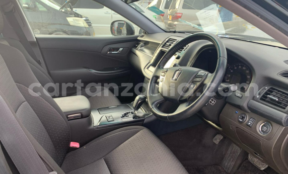 Buy Import Toyota Crown Black Car in Dar es Salaam in Dar es Salaam Buy Import Toyota Crown Black Car in Dar es Salaam in Dar es Salaam