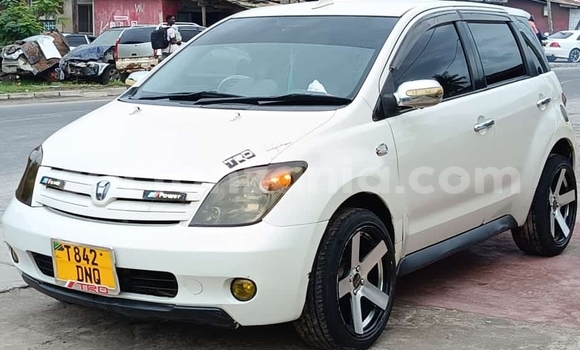 Nunua Ilio tumika Toyota IST Nyeupe Gari ndani ya Dar es Salaam nchini Dar es Salaam Nunua Ilio tumika Toyota IST Nyeupe Gari ndani ya Dar es Salaam nchini Dar es Salaam