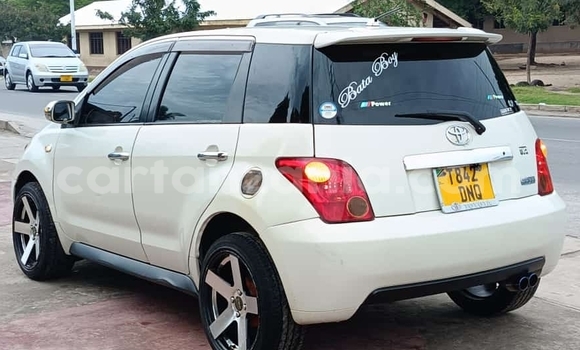 Nunua Ilio tumika Toyota IST Nyeupe Gari ndani ya Dar es Salaam nchini Dar es Salaam Nunua Ilio tumika Toyota IST Nyeupe Gari ndani ya Dar es Salaam nchini Dar es Salaam