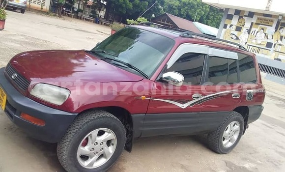 Nunua Ilio tumika Toyota RAV4 Nyekundu Gari ndani ya Dar es Salaam nchini Dar es Salaam Nunua Ilio tumika Toyota RAV4 Nyekundu Gari ndani ya Dar es Salaam nchini Dar es Salaam
