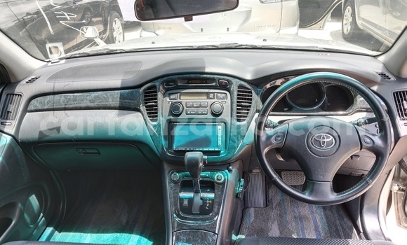 Buy Import Toyota Kluger Silver Car in Dar es Salaam in Dar es Salaam Buy Import Toyota Kluger Silver Car in Dar es Salaam in Dar es Salaam