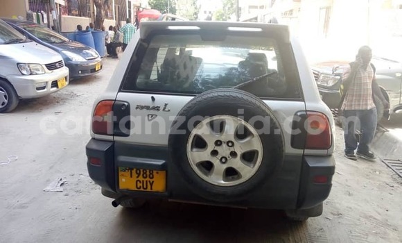 Nunua Ilio tumika Toyota RAV4 Fedha Gari ndani ya Dar es Salaam nchini Dar es Salaam Nunua Ilio tumika Toyota RAV4 Fedha Gari ndani ya Dar es Salaam nchini Dar es Salaam