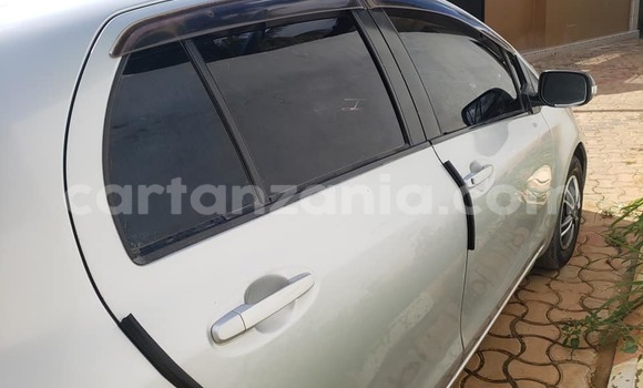Nunua Ilio tumika Toyota Vitz Fedha Gari ndani ya Dar es Salaam nchini Dar es Salaam Nunua Ilio tumika Toyota Vitz Fedha Gari ndani ya Dar es Salaam nchini Dar es Salaam