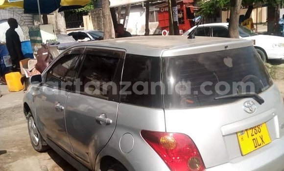 Nunua Ilio tumika Toyota IST Fedha Gari ndani ya Dar es Salaam nchini Dar es Salaam Nunua Ilio tumika Toyota IST Fedha Gari ndani ya Dar es Salaam nchini Dar es Salaam