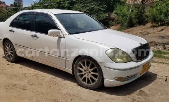 Nunua Ilio tumika Toyota Brevis Nyeupe Gari ndani ya Dar es Salaam nchini Dar es Salaam Nunua Ilio tumika Toyota Brevis Nyeupe Gari ndani ya Dar es Salaam nchini Dar es Salaam