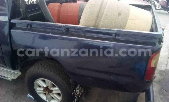 Nunua Ilio tumika Toyota Hilux Bluu Gari ndani ya Dar es Salaam nchini Dar es Salaam Nunua Ilio tumika Toyota Hilux Bluu Gari ndani ya Dar es Salaam nchini Dar es Salaam
