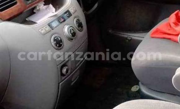 Nunua Ilio tumika Toyota Noah Fedha Gari ndani ya Dar es Salaam nchini Dar es Salaam Nunua Ilio tumika Toyota Noah Fedha Gari ndani ya Dar es Salaam nchini Dar es Salaam