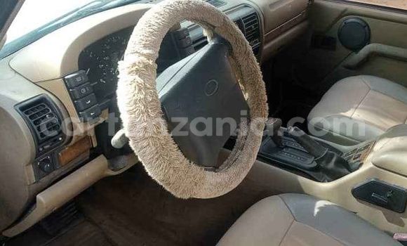 Nunua Ilio tumika Land Rover Discovery Nyeupe Gari ndani ya Dar es Salaam nchini Dar es Salaam Nunua Ilio tumika Land Rover Discovery Nyeupe Gari ndani ya Dar es Salaam nchini Dar es Salaam