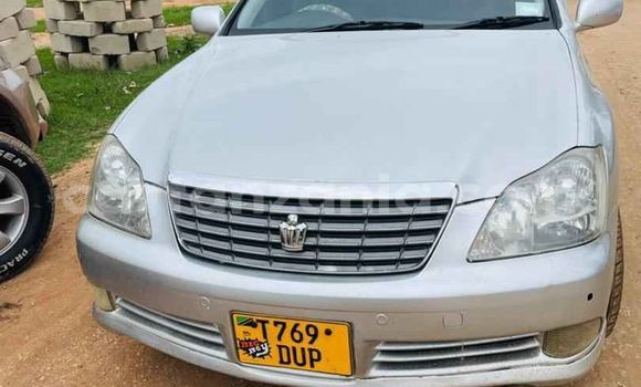 Nunua Ilio tumika Toyota Crown Fedha Gari ndani ya Dar es Salaam nchini Dar es Salaam Nunua Ilio tumika Toyota Crown Fedha Gari ndani ya Dar es Salaam nchini Dar es Salaam