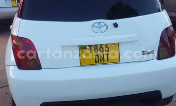 Nunua Ilio tumika Toyota IST Nyeupe Gari ndani ya Dar es Salaam nchini Dar es Salaam Nunua Ilio tumika Toyota IST Nyeupe Gari ndani ya Dar es Salaam nchini Dar es Salaam