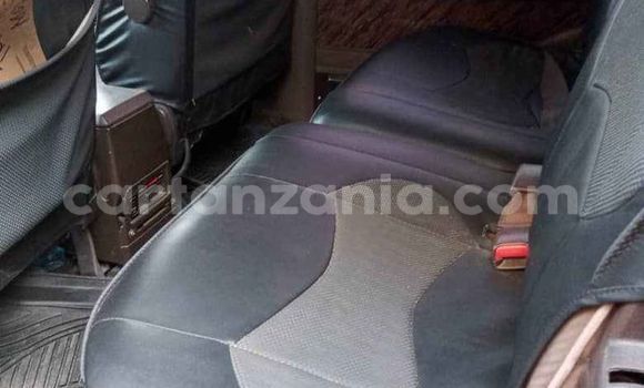 Nunua Ilio tumika Toyota Land Cruiser Prado Nyekundu Gari ndani ya Dar es Salaam nchini Dar es Salaam Nunua Ilio tumika Toyota Land Cruiser Prado Nyekundu Gari ndani ya Dar es Salaam nchini Dar es Salaam