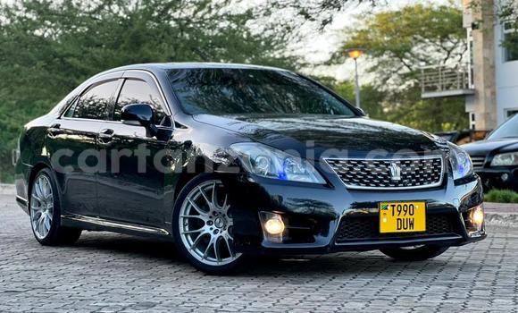 Buy Used Toyota Crown Black Car in Dar es Salaam in Dar es Salaam
