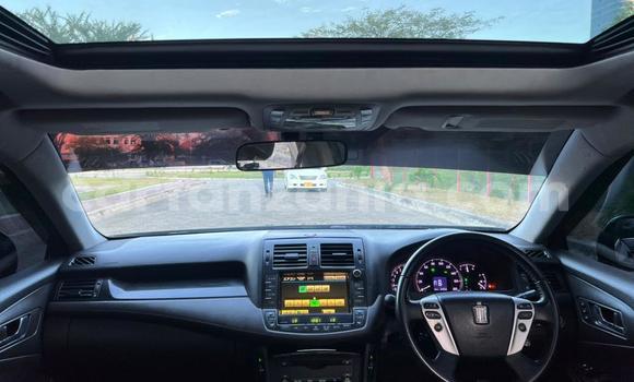 Nunua Ilio tumika Toyota Crown Nyeusi Gari ndani ya Dar es Salaam nchini Dar es Salaam Nunua Ilio tumika Toyota Crown Nyeusi Gari ndani ya Dar es Salaam nchini Dar es Salaam