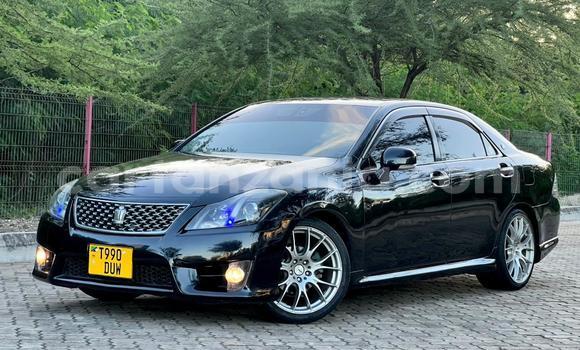 Nunua Ilio tumika Toyota Crown Nyeusi Gari ndani ya Dar es Salaam nchini Dar es Salaam Nunua Ilio tumika Toyota Crown Nyeusi Gari ndani ya Dar es Salaam nchini Dar es Salaam