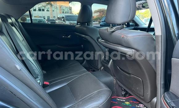 Nunua Ilio tumika Toyota Crown Nyeusi Gari ndani ya Dar es Salaam nchini Dar es Salaam Nunua Ilio tumika Toyota Crown Nyeusi Gari ndani ya Dar es Salaam nchini Dar es Salaam