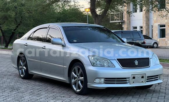 Nunua Ilio tumika Toyota Crown Fedha Gari ndani ya Dar es Salaam nchini Dar es Salaam Nunua Ilio tumika Toyota Crown Fedha Gari ndani ya Dar es Salaam nchini Dar es Salaam