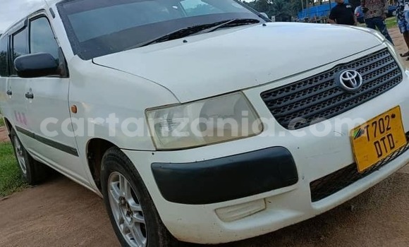 Buy Used Toyota Probox White Car in Dar es Salaam in Dar es Salaam Buy Used Toyota Probox White Car in Dar es Salaam in Dar es Salaam