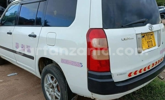 Buy Used Toyota Probox White Car in Dar es Salaam in Dar es Salaam Buy Used Toyota Probox White Car in Dar es Salaam in Dar es Salaam