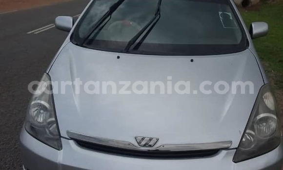 Buy Used Toyota Wish Silver Car in Lindi in Lindi Buy Used Toyota Wish Silver Car in Lindi in Lindi