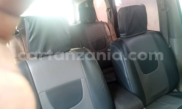 Nunua Ilio tumika Nissan X–Trail Nyeusi Gari ndani ya Dar es Salaam nchini Dar es Salaam Nunua Ilio tumika Nissan X–Trail Nyeusi Gari ndani ya Dar es Salaam nchini Dar es Salaam