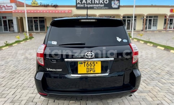 Nunua Ilio tumika Toyota Vanguard Nyeusi Gari ndani ya Dar es Salaam nchini Dar es Salaam Nunua Ilio tumika Toyota Vanguard Nyeusi Gari ndani ya Dar es Salaam nchini Dar es Salaam