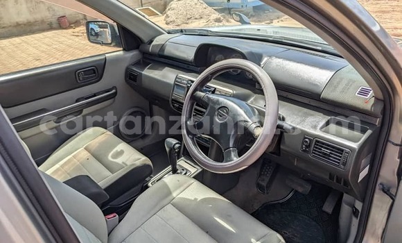 Nunua Ilio tumika Nissan X–Trail Fedha Gari ndani ya Dar es Salaam nchini Dar es Salaam Nunua Ilio tumika Nissan X–Trail Fedha Gari ndani ya Dar es Salaam nchini Dar es Salaam