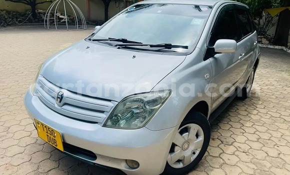 Nunua Ilio tumika Toyota IST Fedha Gari ndani ya Dar es Salaam nchini Dar es Salaam Nunua Ilio tumika Toyota IST Fedha Gari ndani ya Dar es Salaam nchini Dar es Salaam