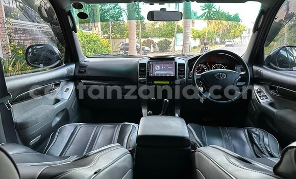 Nunua Ilio tumika Toyota Land Cruiser Prado Nyeusi Gari ndani ya Dar es Salaam nchini Dar es Salaam Nunua Ilio tumika Toyota Land Cruiser Prado Nyeusi Gari ndani ya Dar es Salaam nchini Dar es Salaam
