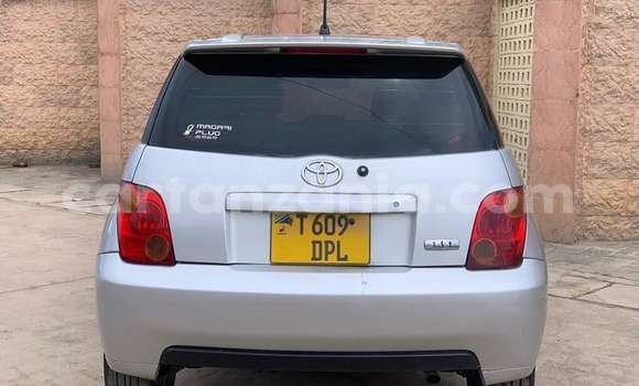 Nunua Ilio tumika Toyota IST Fedha Gari ndani ya Dar es Salaam nchini Dar es Salaam Nunua Ilio tumika Toyota IST Fedha Gari ndani ya Dar es Salaam nchini Dar es Salaam