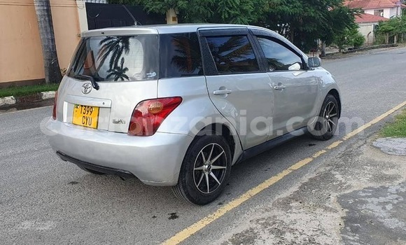 Nunua Ilio tumika Toyota IST Fedha Gari ndani ya Dar es Salaam nchini Dar es Salaam Nunua Ilio tumika Toyota IST Fedha Gari ndani ya Dar es Salaam nchini Dar es Salaam