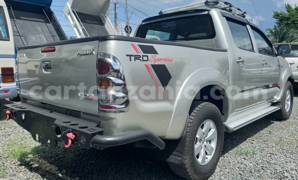 Buy Used Toyota Hilux Silver Car in Dar es Salaam in Dar es Salaam Buy Used Toyota Hilux Silver Car in Dar es Salaam in Dar es Salaam