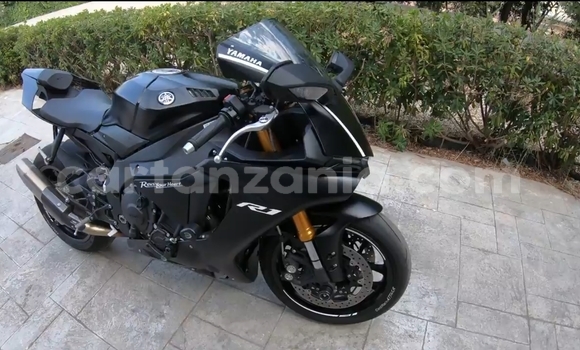 Buy Used Yamaha R1 Black Bike in Dar es Salaam in Dar es Salaam
